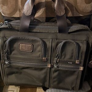 Tumi Charcoal Men's Briefcase/ non smoking environment
